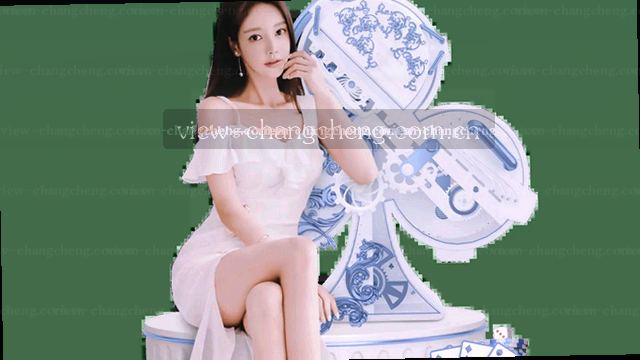 扫码添加客服，获取专属服务